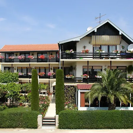 Mautner Bed & Breakfast Vodice