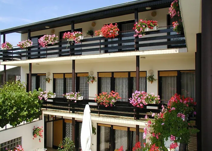 Mautner Bed & Breakfast 3*