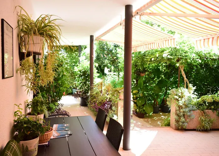 Bed & Breakfast Mautner 3*