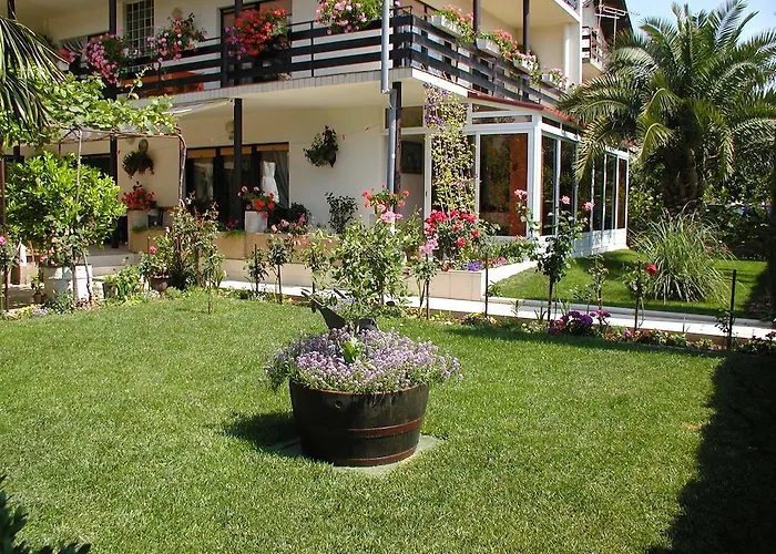 Bed & Breakfast Mautner 3*